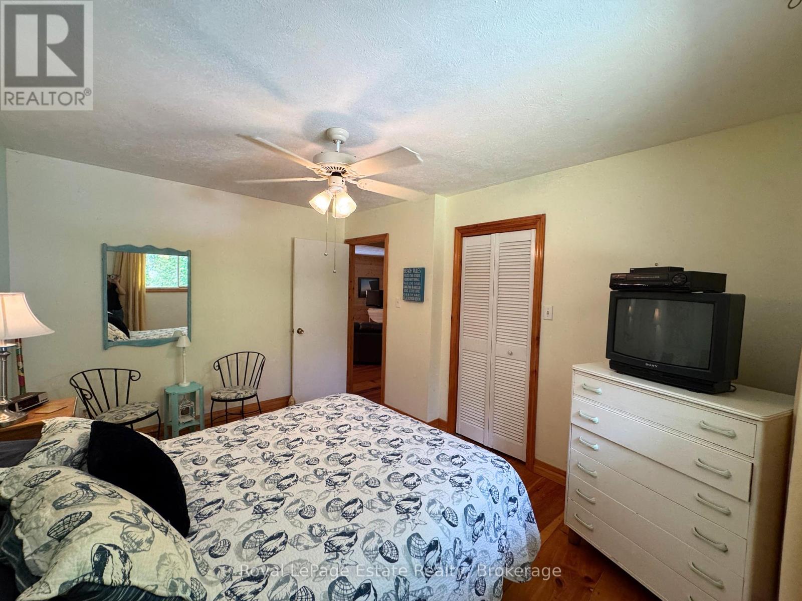 3rd Bedroom with closet