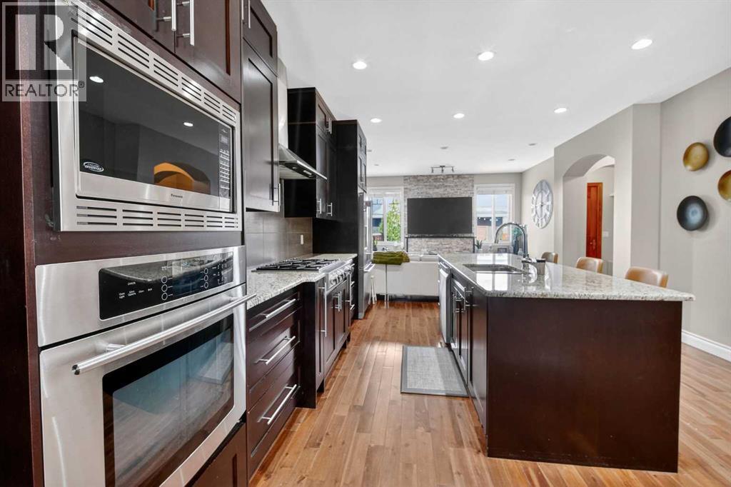 Single Family House for Sale in   Avenue NW Capitol Hill Calgary 