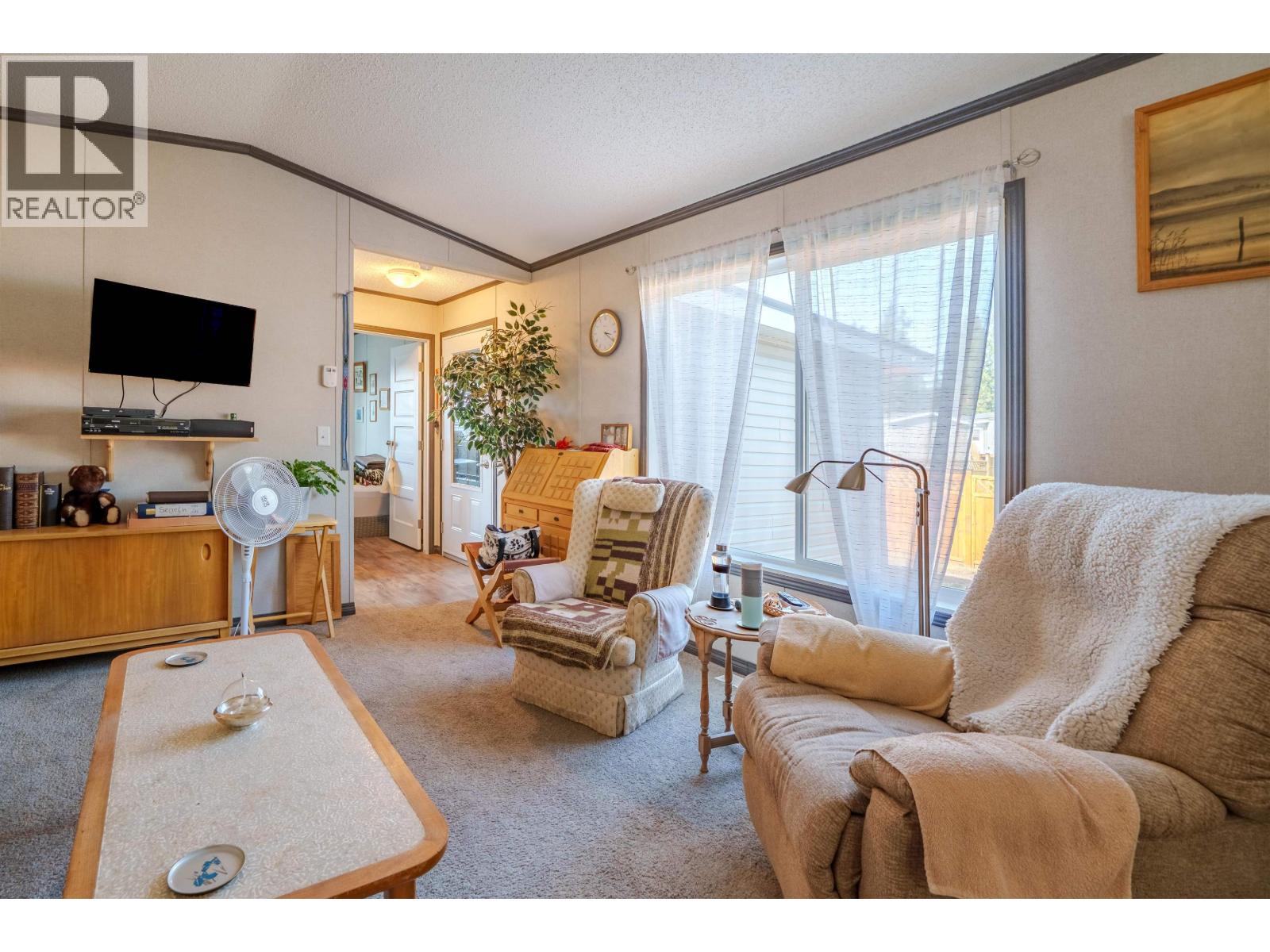 #12 4072 LAC LA HACHE STATION ROAD - 14