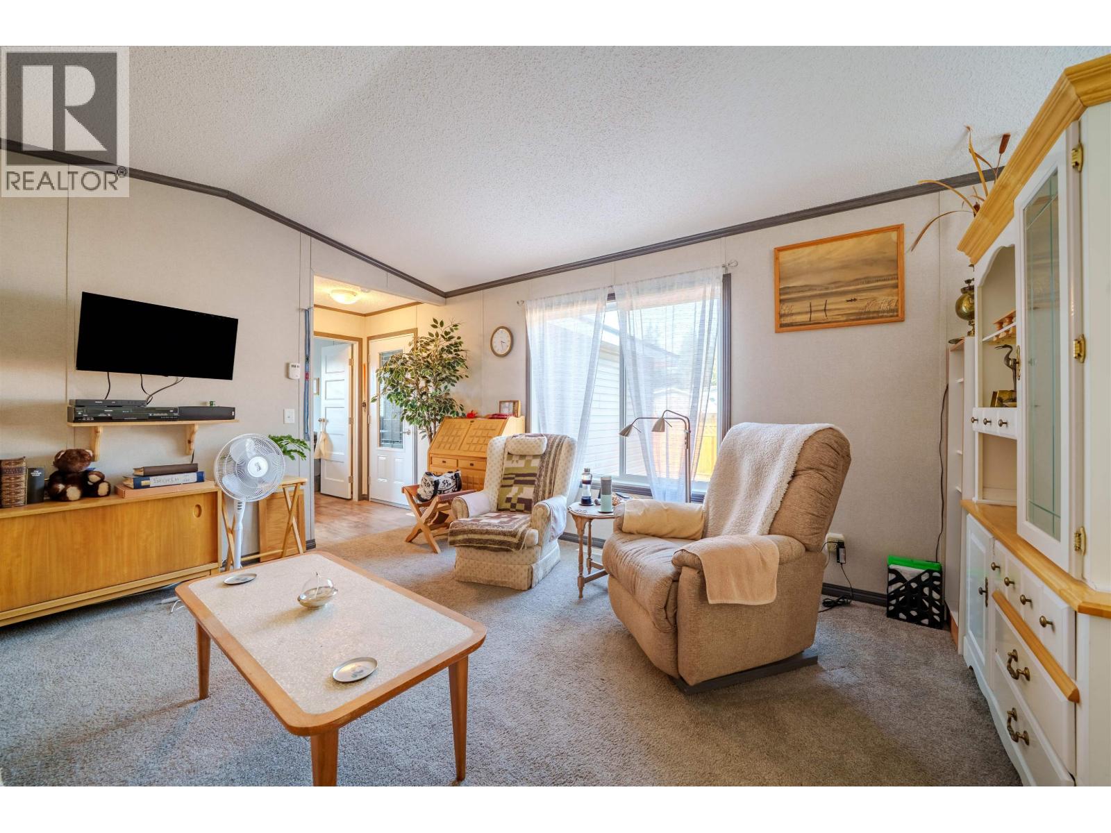 #12 4072 LAC LA HACHE STATION ROAD - 28