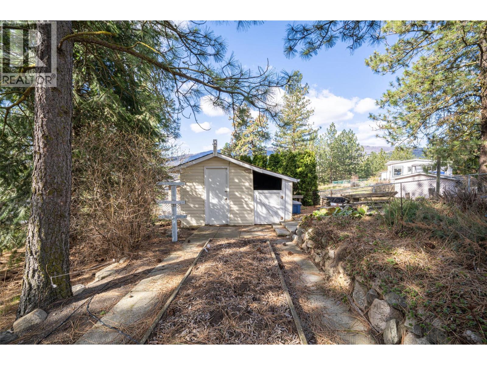 #5 9510 Highway 97N - 12