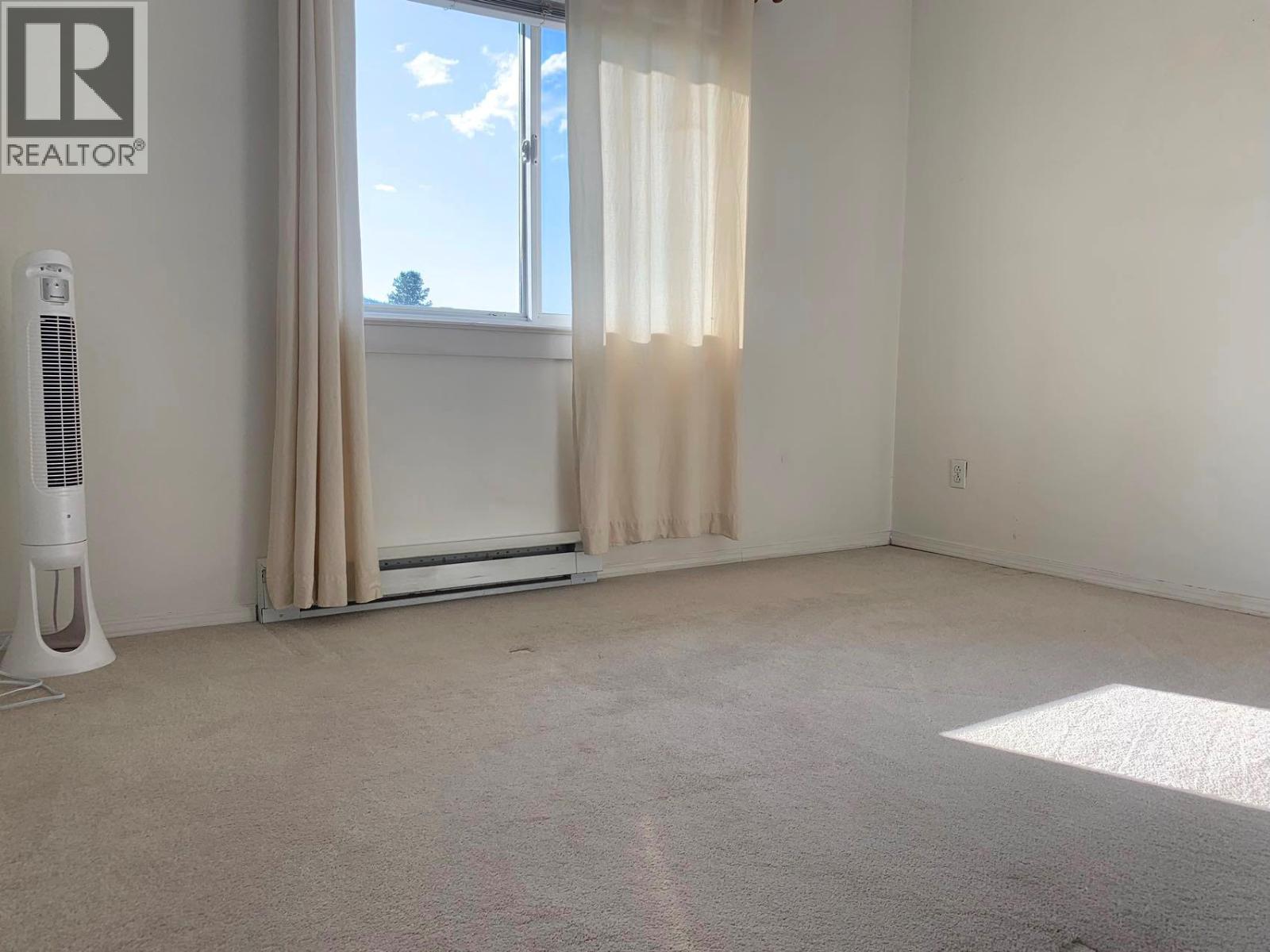  2662 Longhill Road, Kelowna