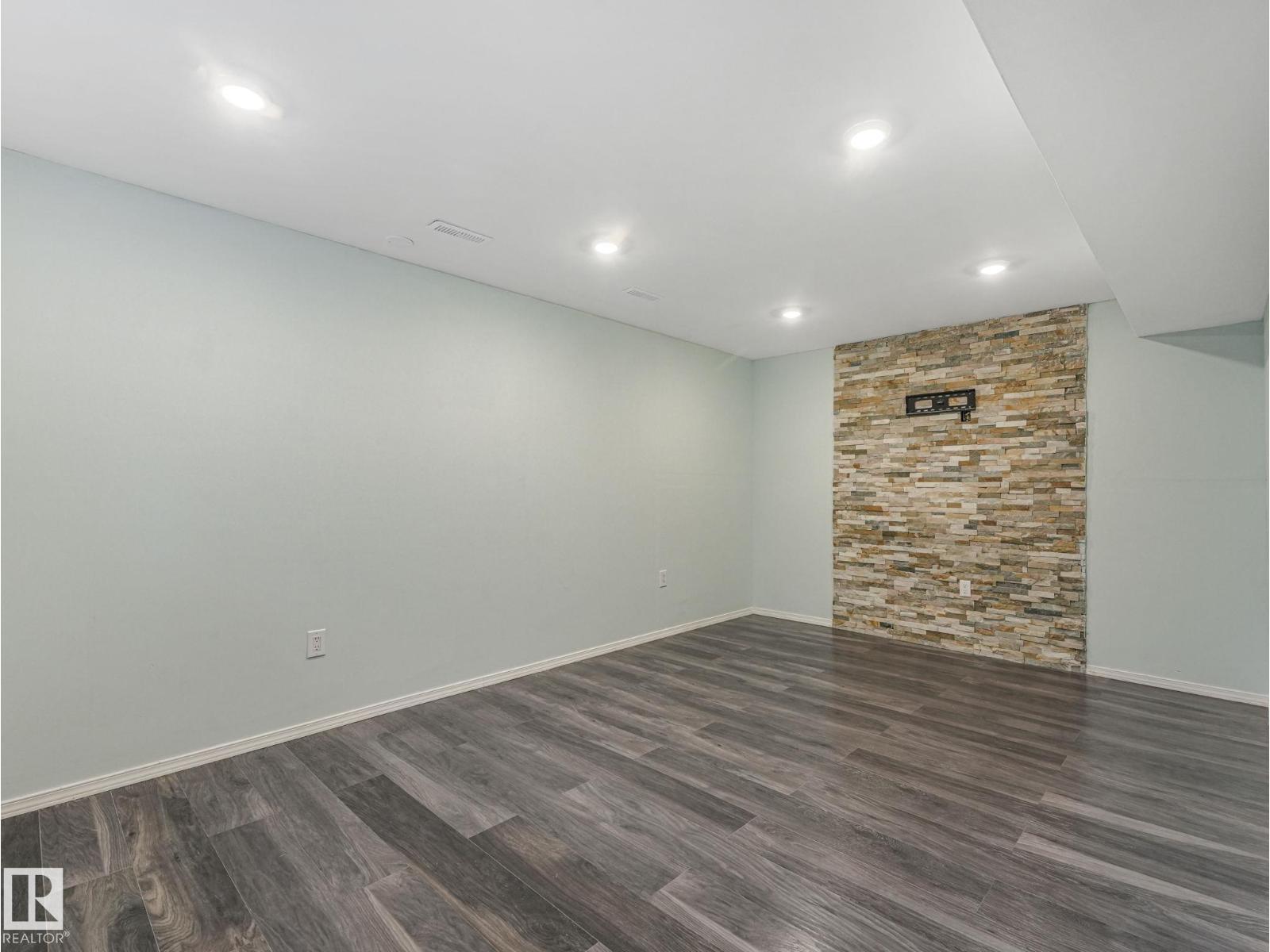 #117 230 Edwards DR SW, Edmonton