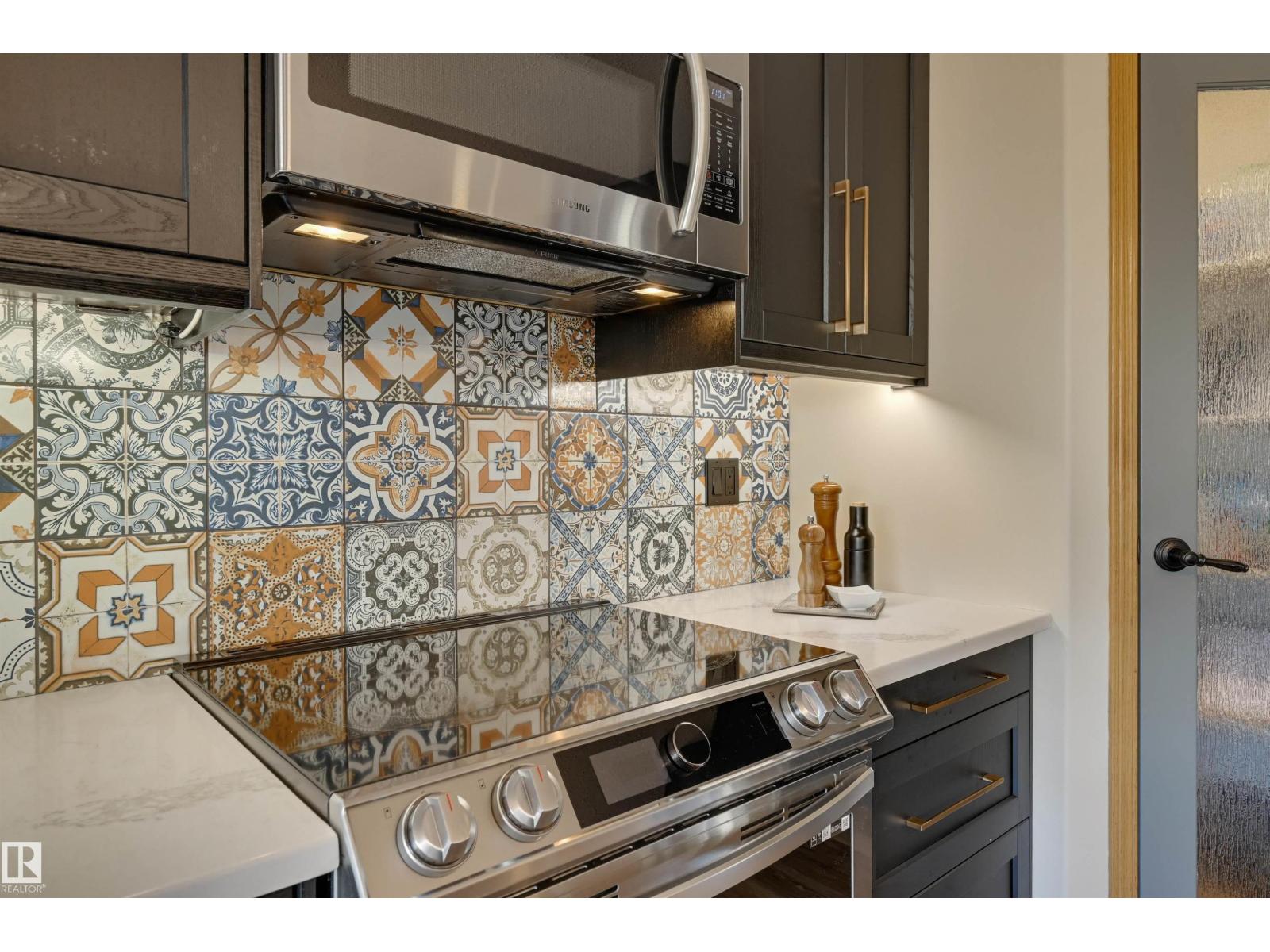 663 MEADOWVIEW CR, Sherwood Park