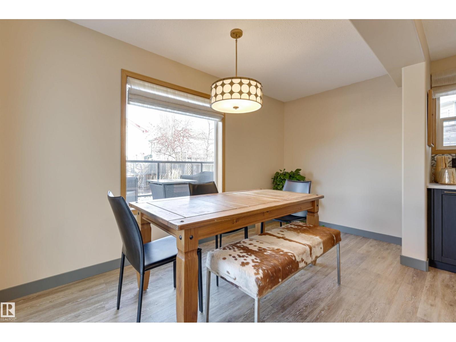 663 MEADOWVIEW CR, Sherwood Park