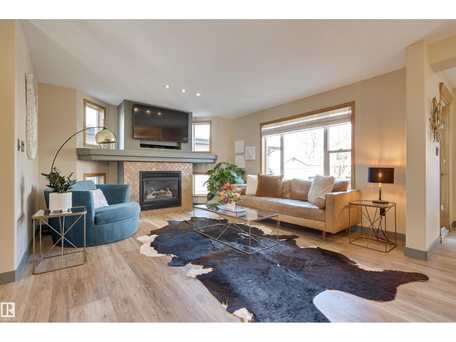 663 MEADOWVIEW CR, Sherwood Park