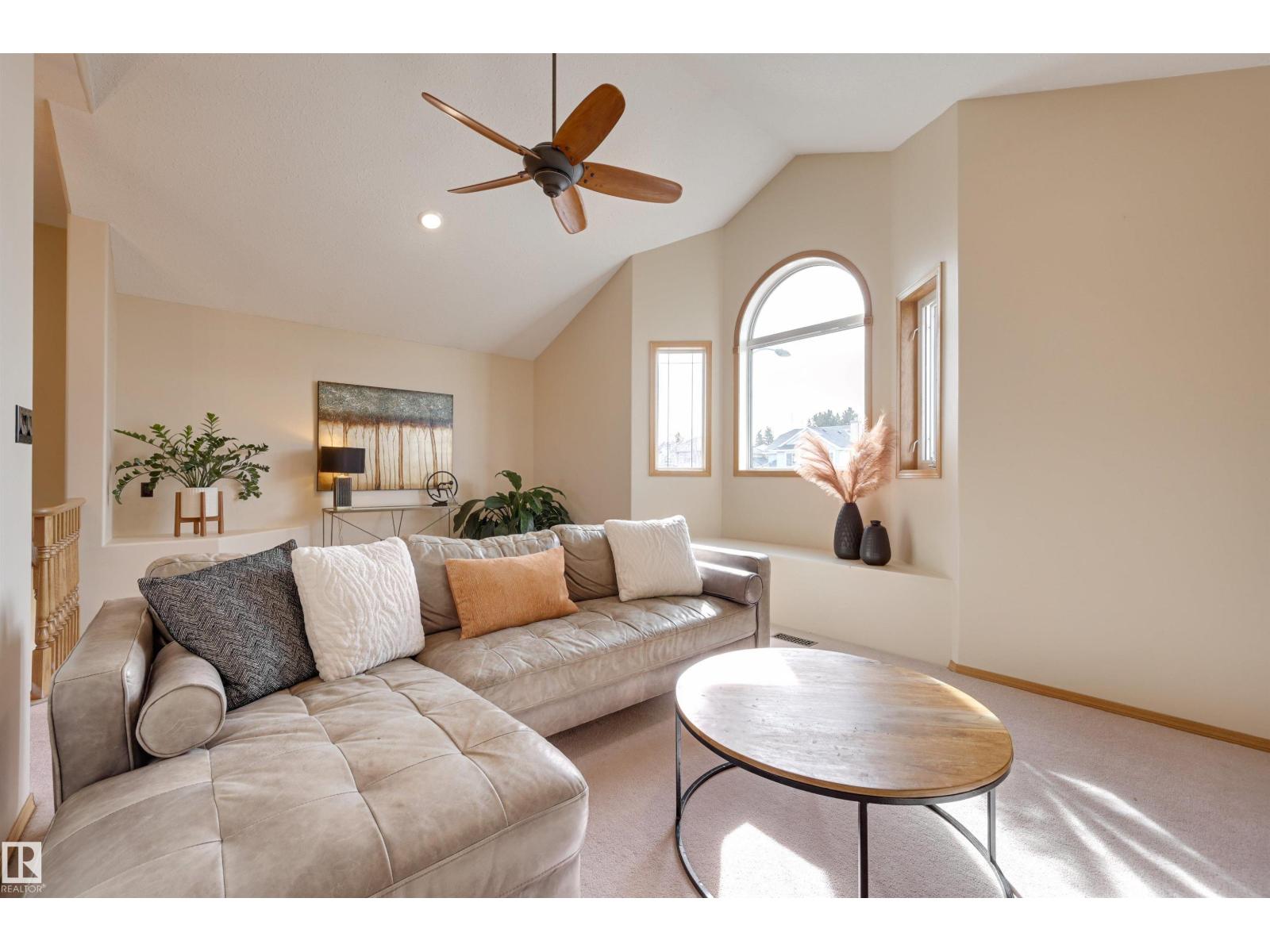 663 MEADOWVIEW CR, Sherwood Park