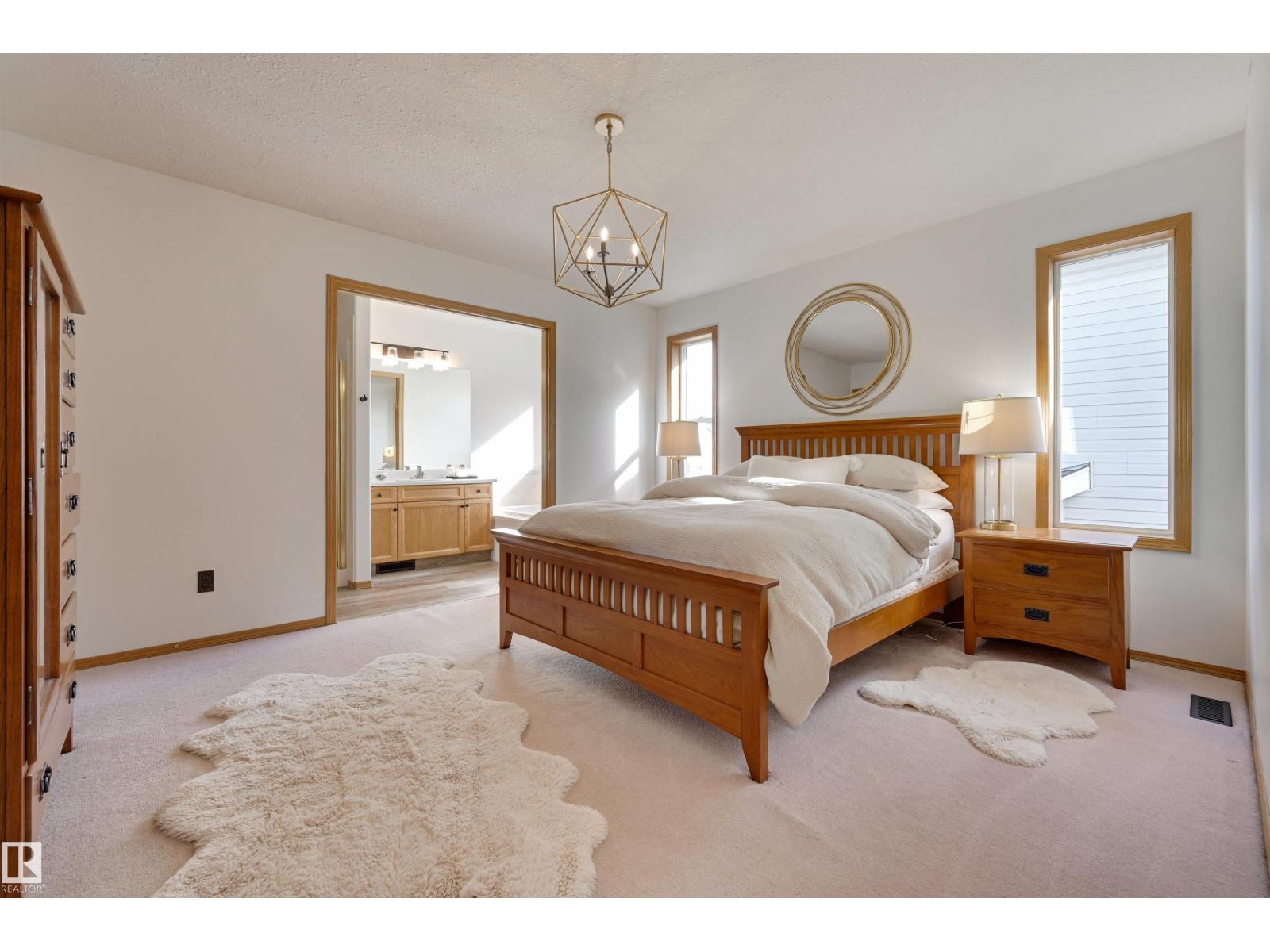 663 MEADOWVIEW CR, Sherwood Park