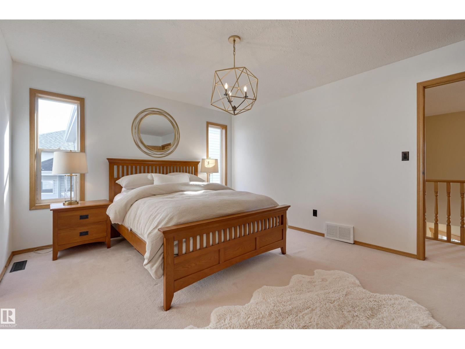 663 MEADOWVIEW CR, Sherwood Park