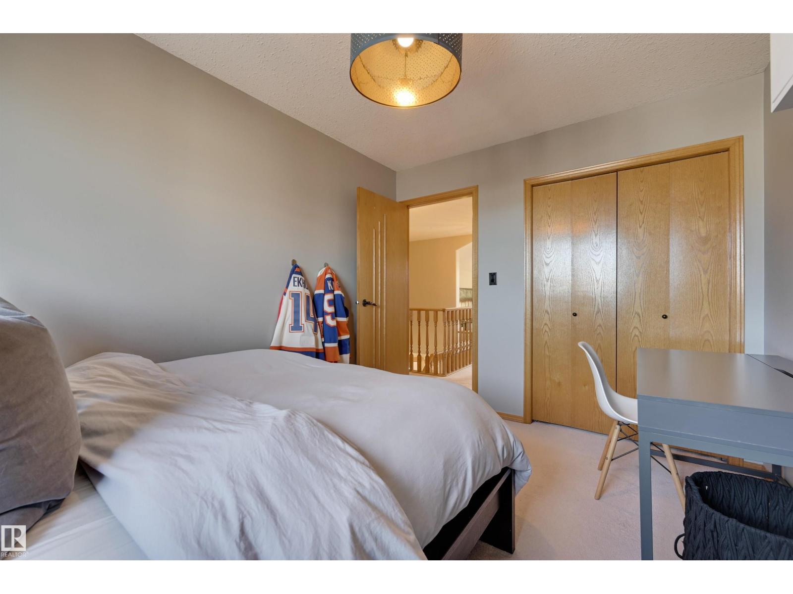 663 MEADOWVIEW CR, Sherwood Park