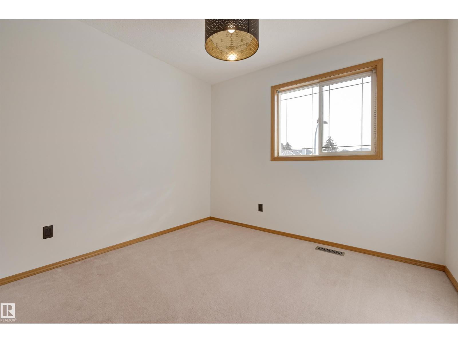 663 MEADOWVIEW CR, Sherwood Park