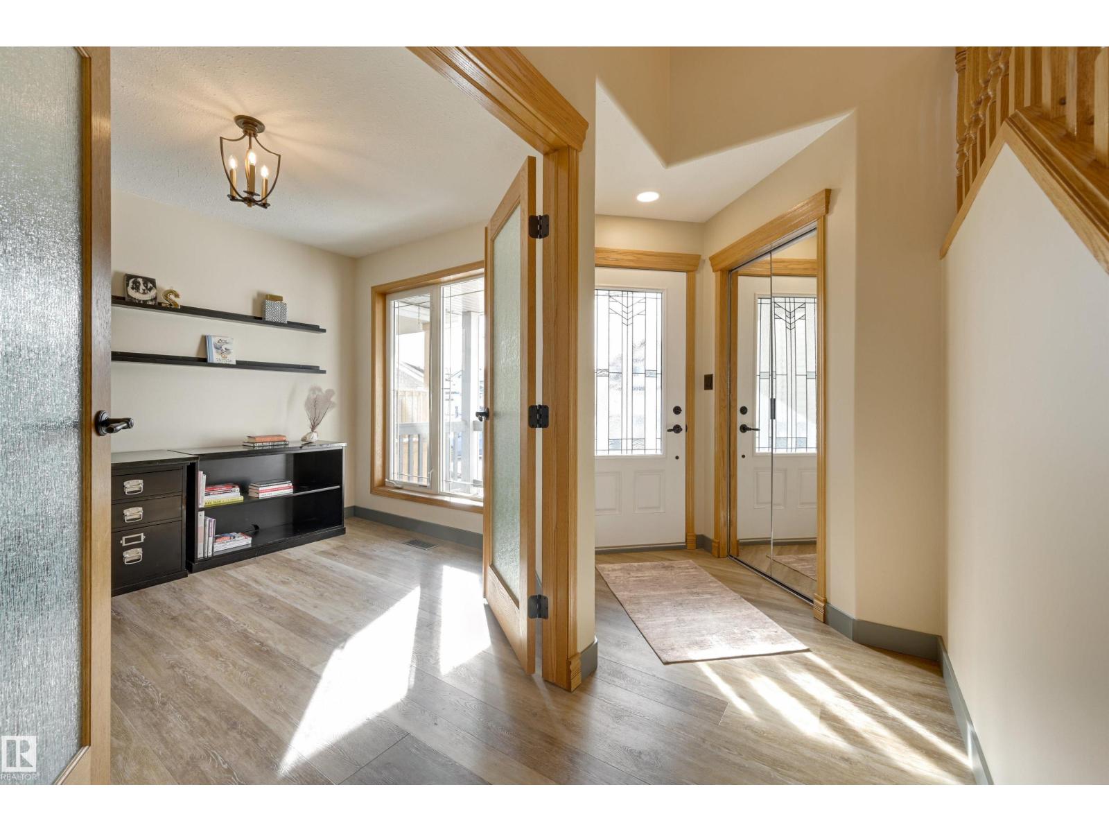 663 MEADOWVIEW CR, Sherwood Park