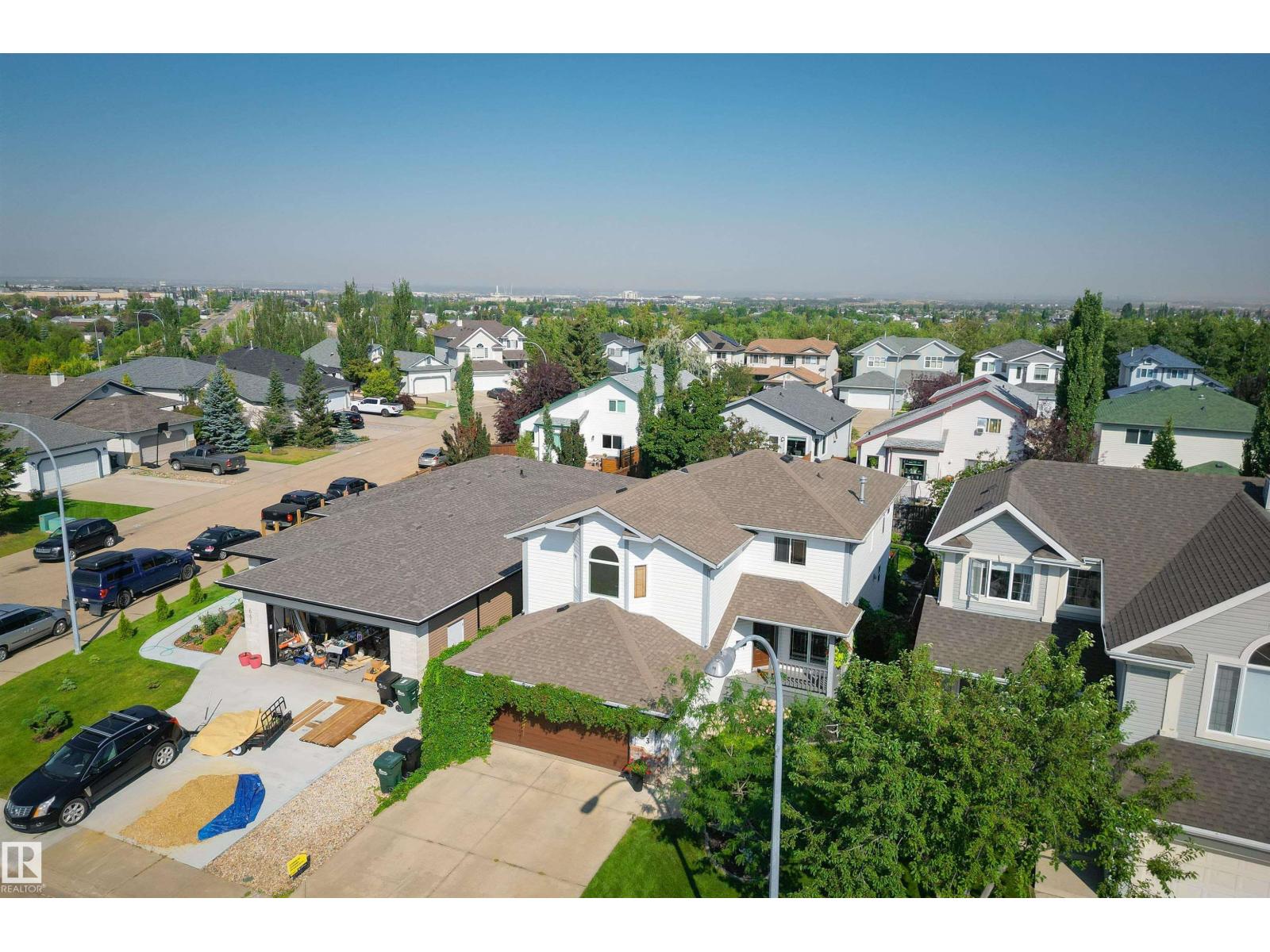 663 MEADOWVIEW CR, Sherwood Park