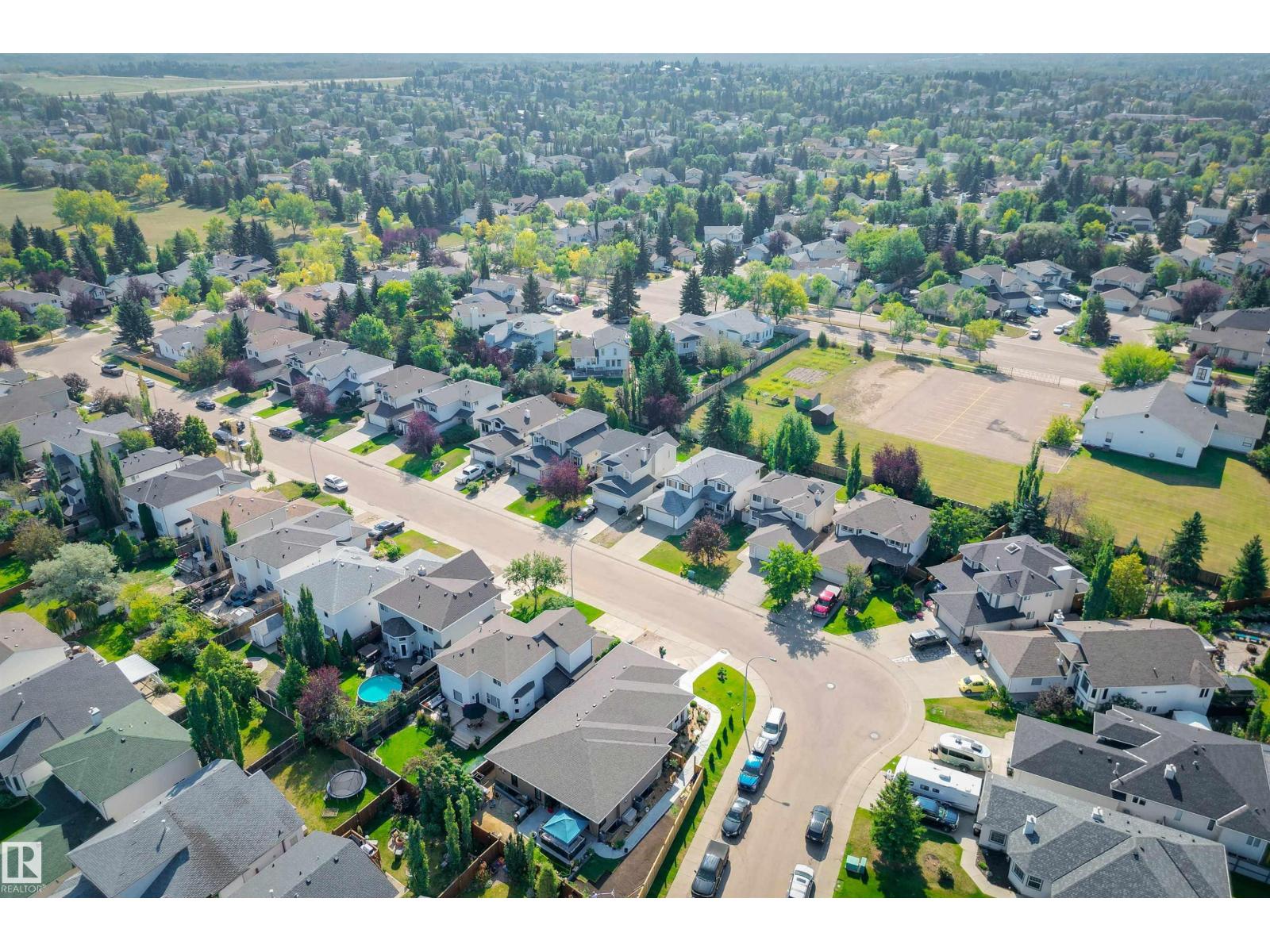 663 MEADOWVIEW CR, Sherwood Park