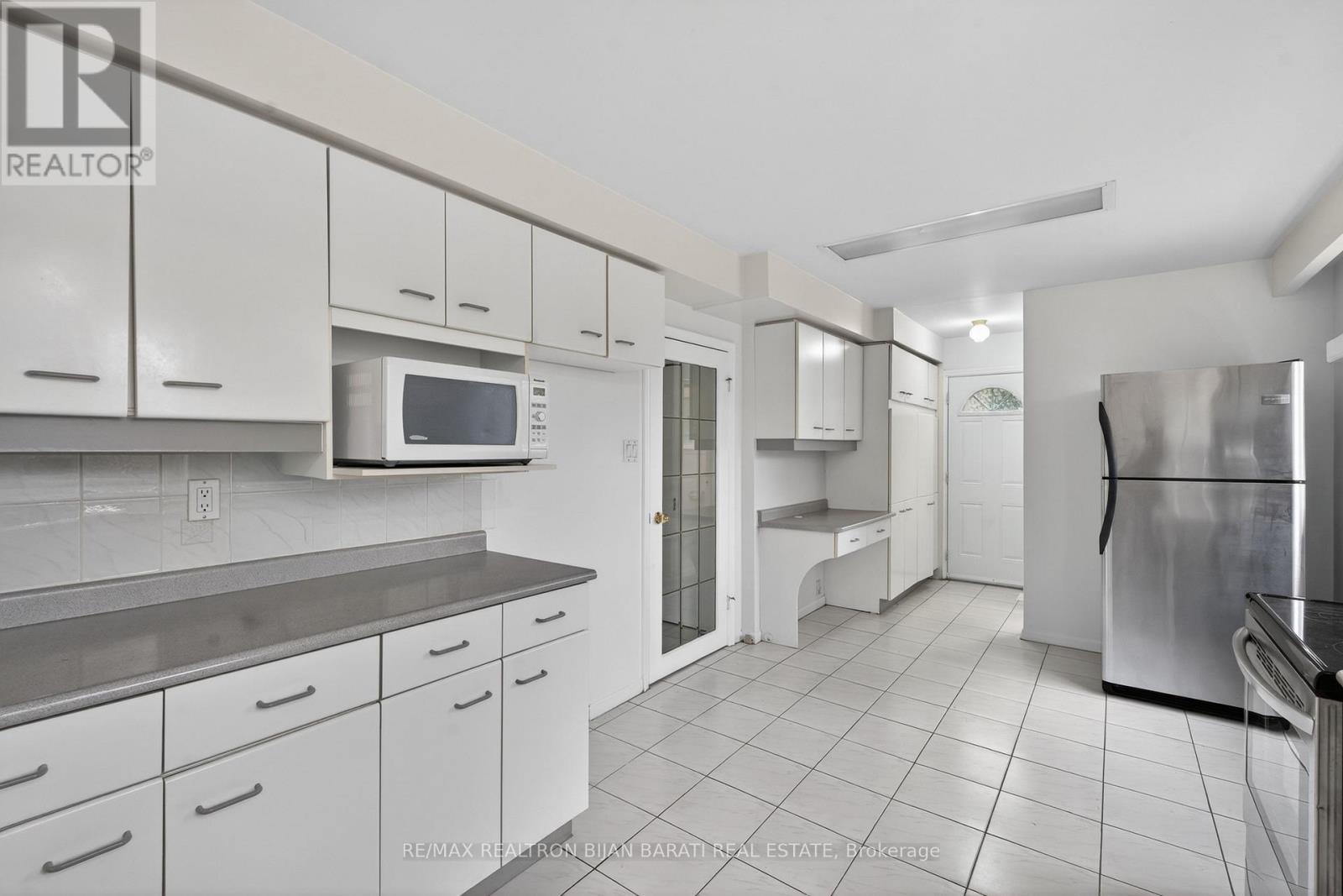 298 NEWTON DRIVE - 13