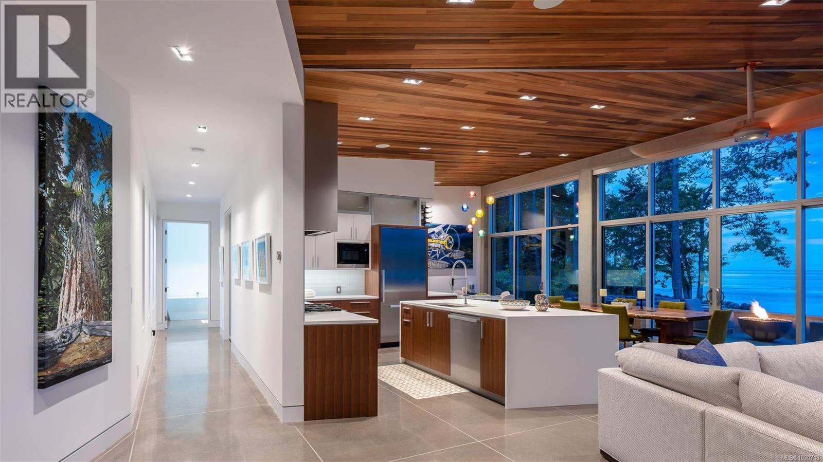  236 Gulf Drive, Galiano Island