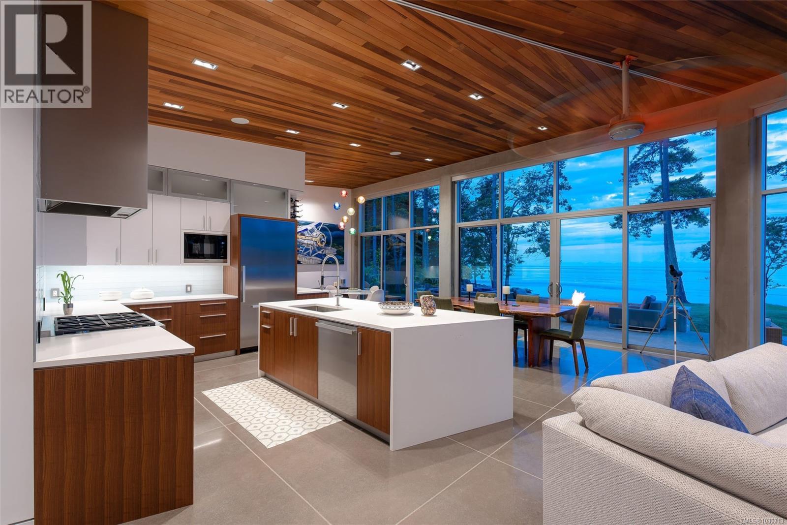  236 Gulf Drive, Galiano Island