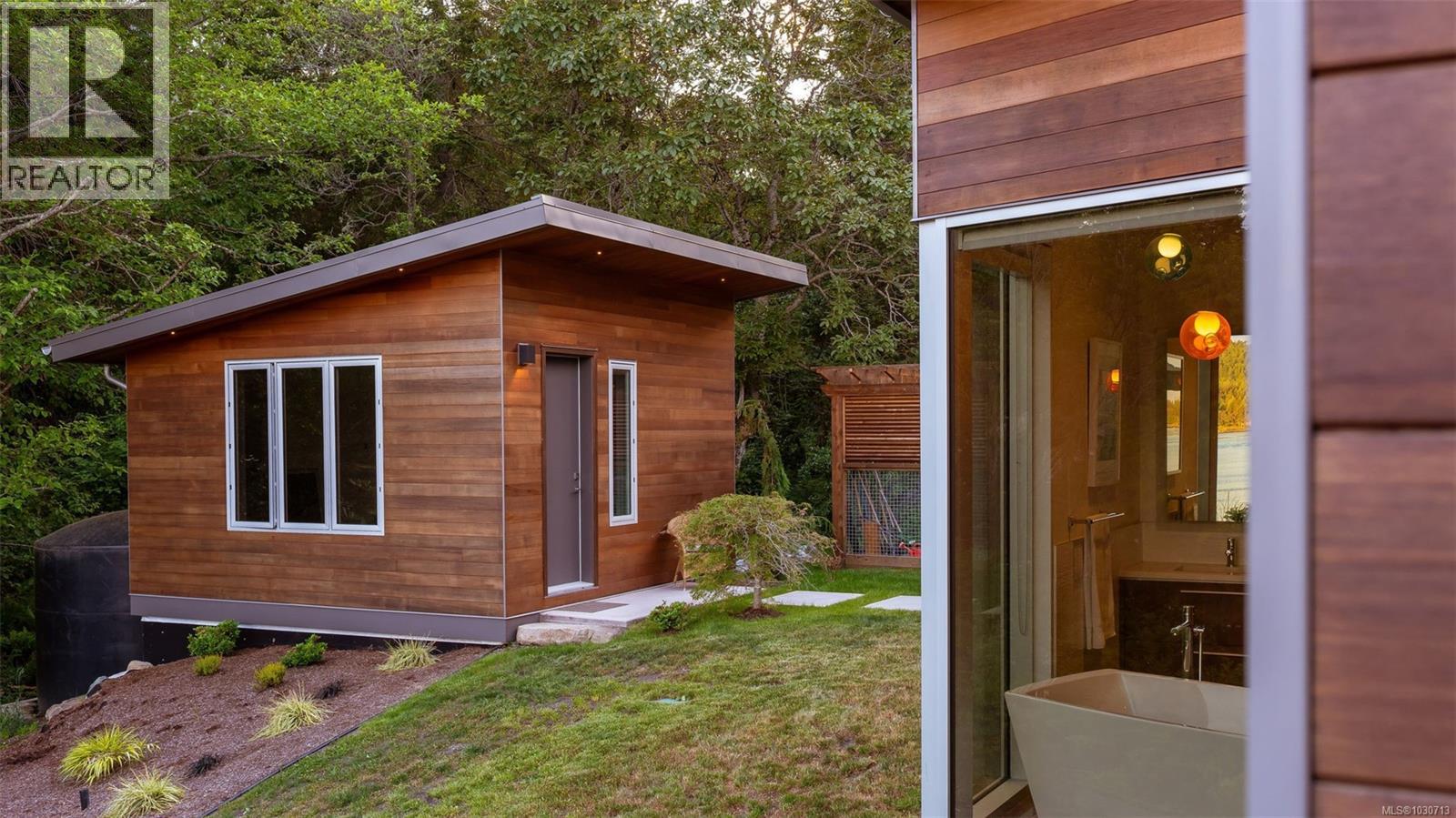  236 Gulf Drive, Galiano Island