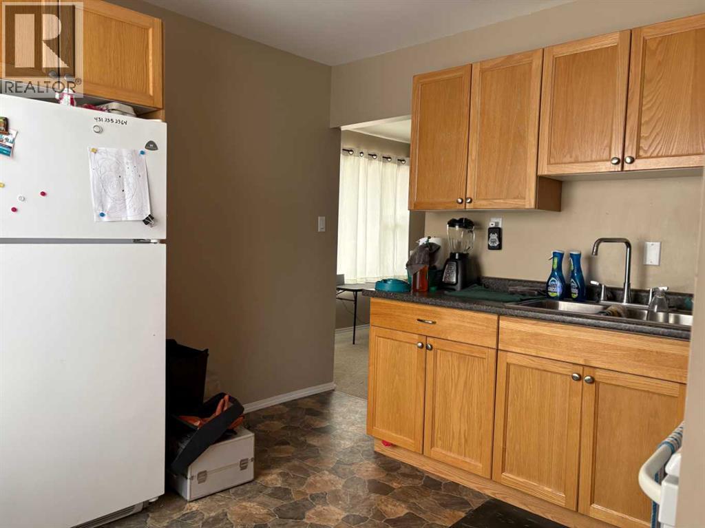 201 A&B FIRST STREET - Image 2