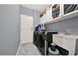 6332 125a Street, Surrey, BC V3X3N1 Photo 14