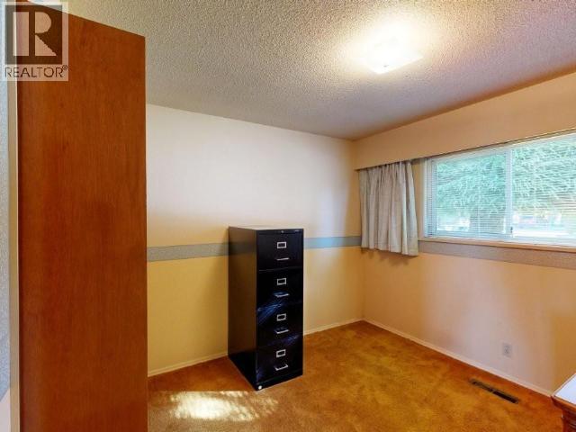 4565 MANSON AVE - 13