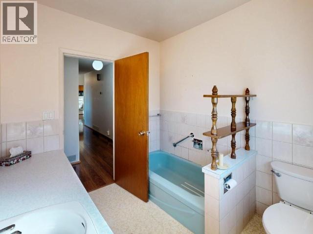 4565 MANSON AVE - 18