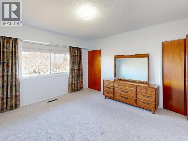 4565 MANSON AVE - 19