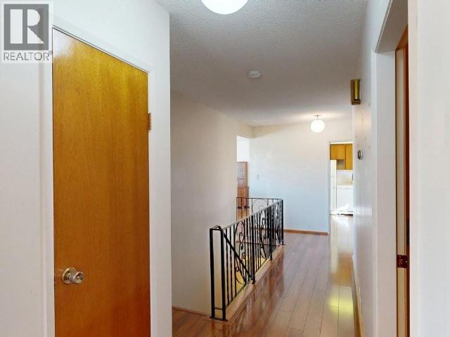 4565 MANSON AVE - 21