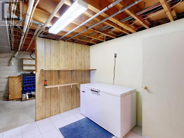 4565 MANSON AVE - 29