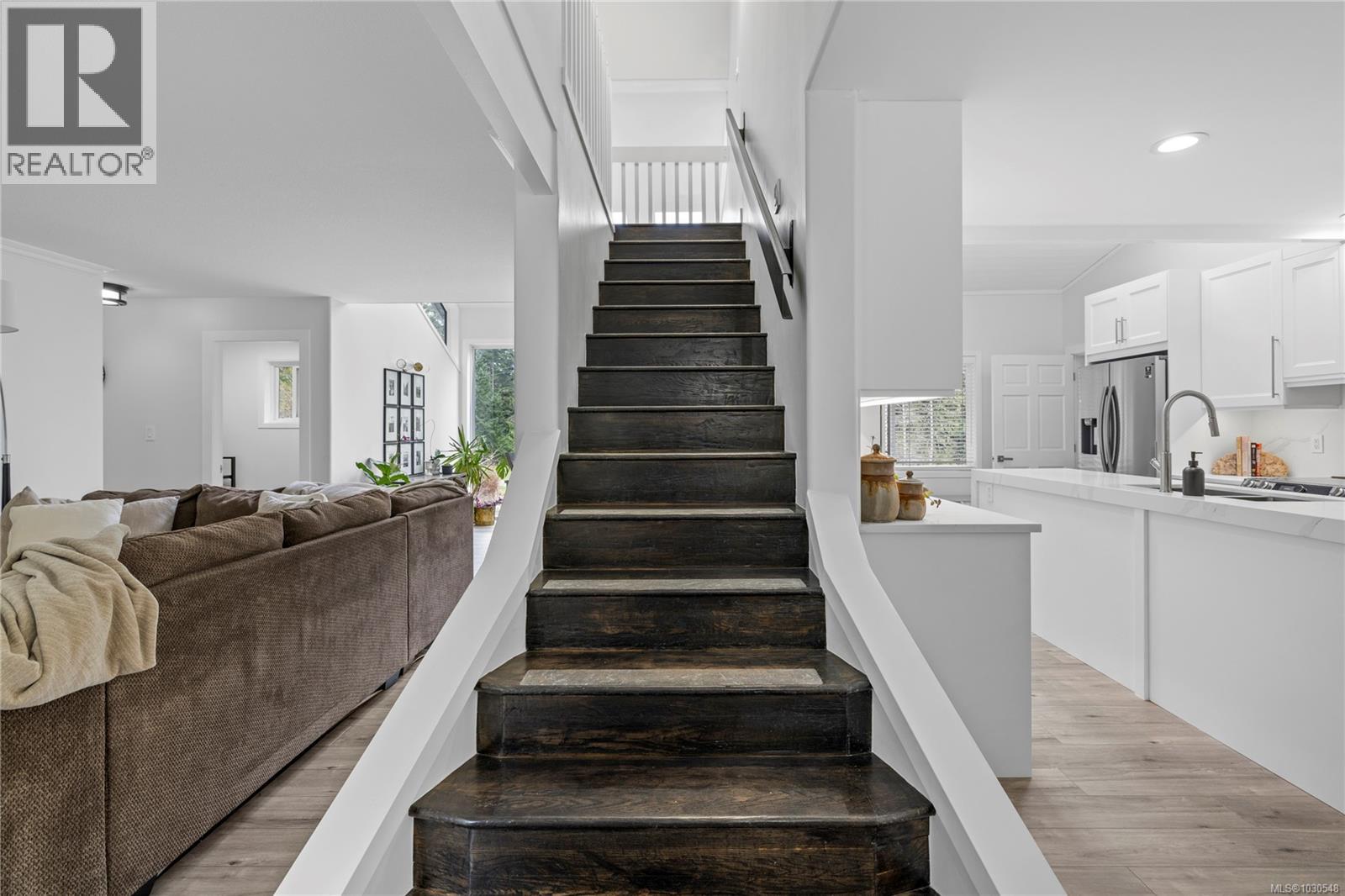 2191 FLORENCE DR - 30