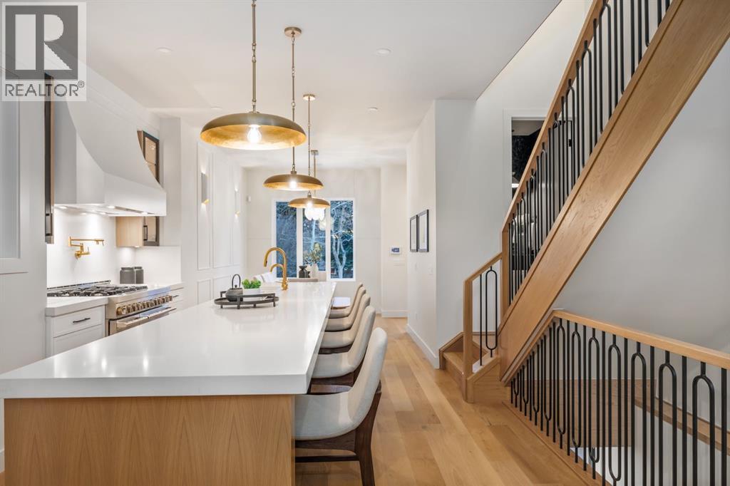 Single Family House for Sale in   Street NW Hillhurst Calgary 