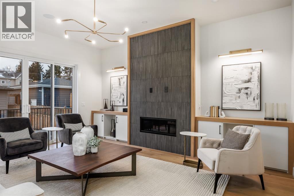 Single Family House for Sale in   Street NW Hillhurst Calgary 