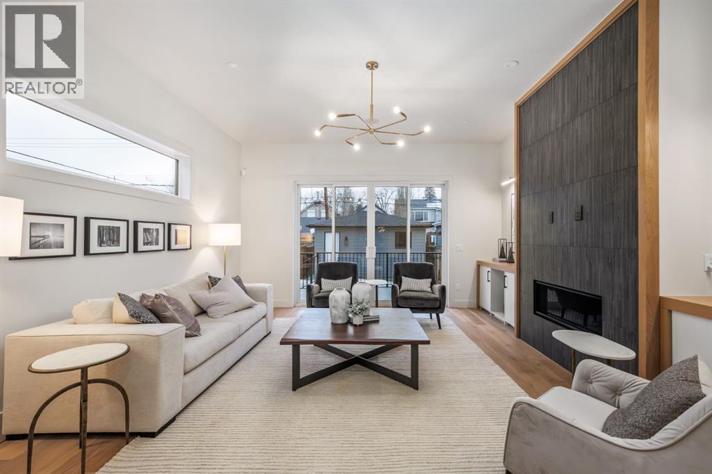 Single Family House for Sale in   Street NW Hillhurst Calgary 