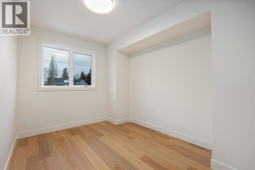 Single Family House for Sale in   Street NW Hillhurst Calgary 