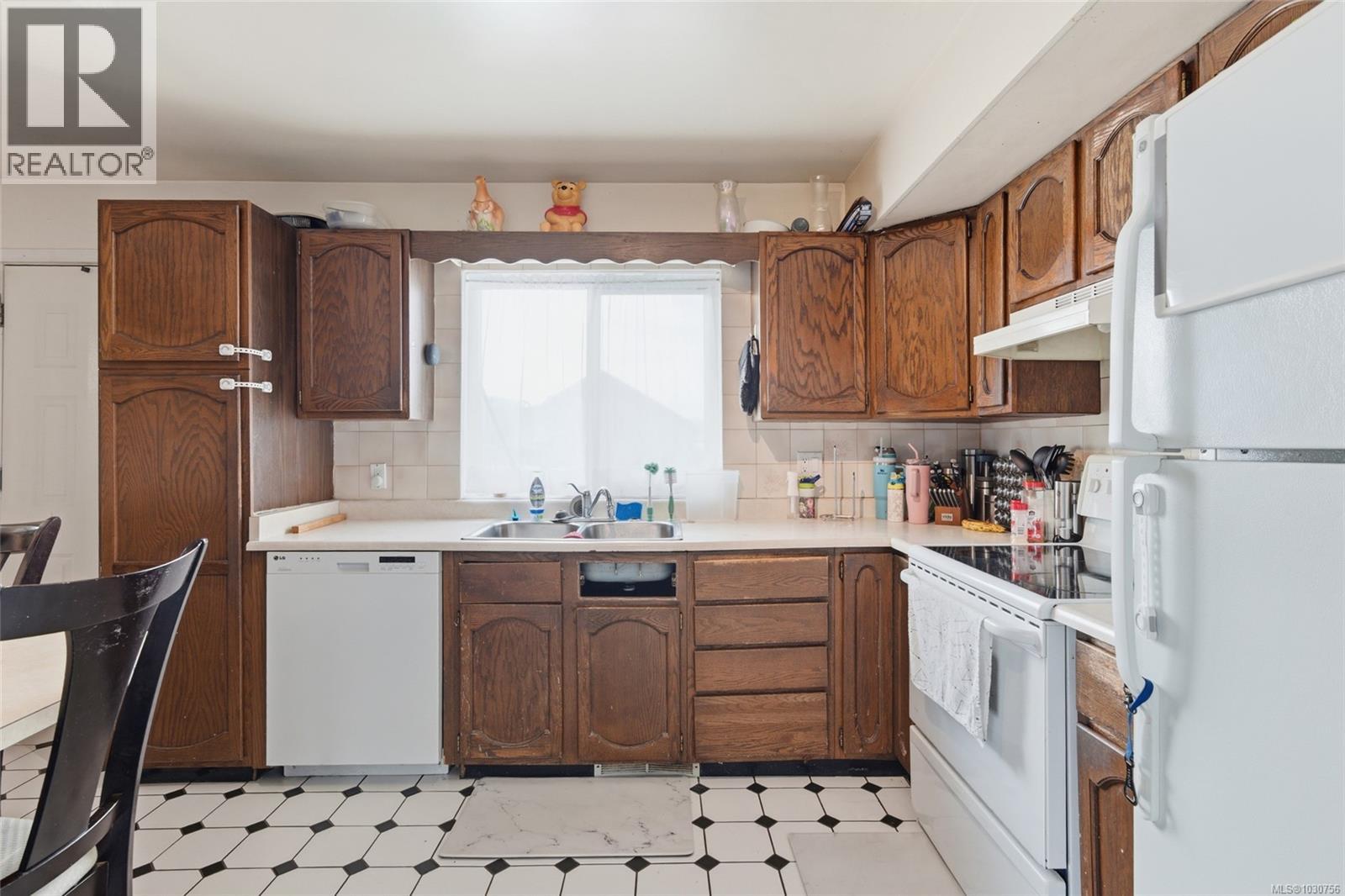 4090 Wood Ave, Port Alberni