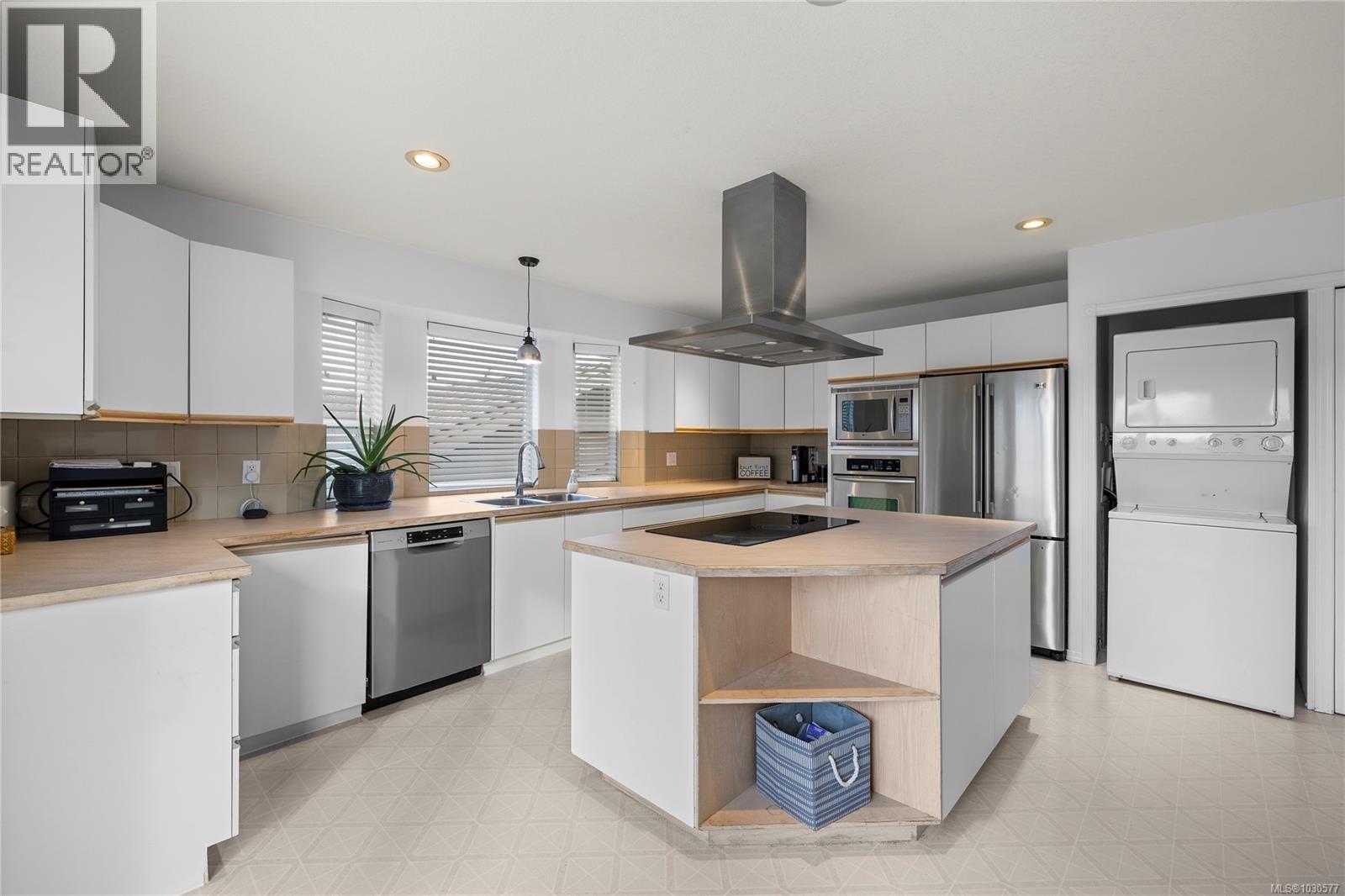 615 CHINOOK AVE - 20