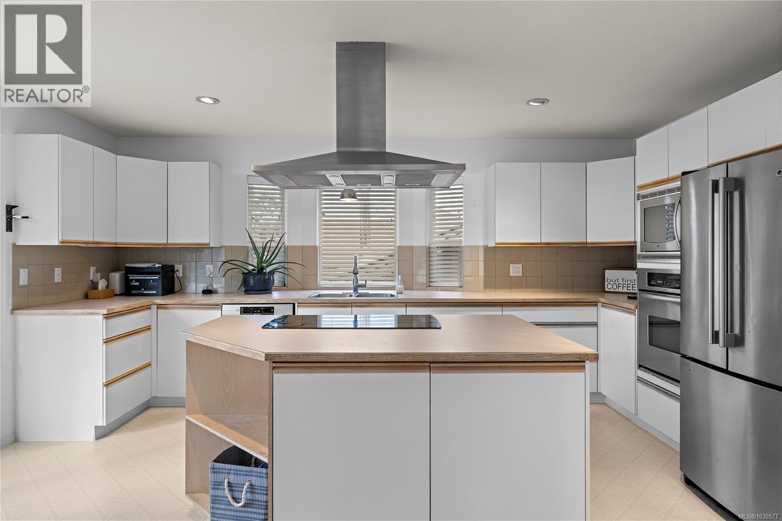 615 CHINOOK AVE - Image 3