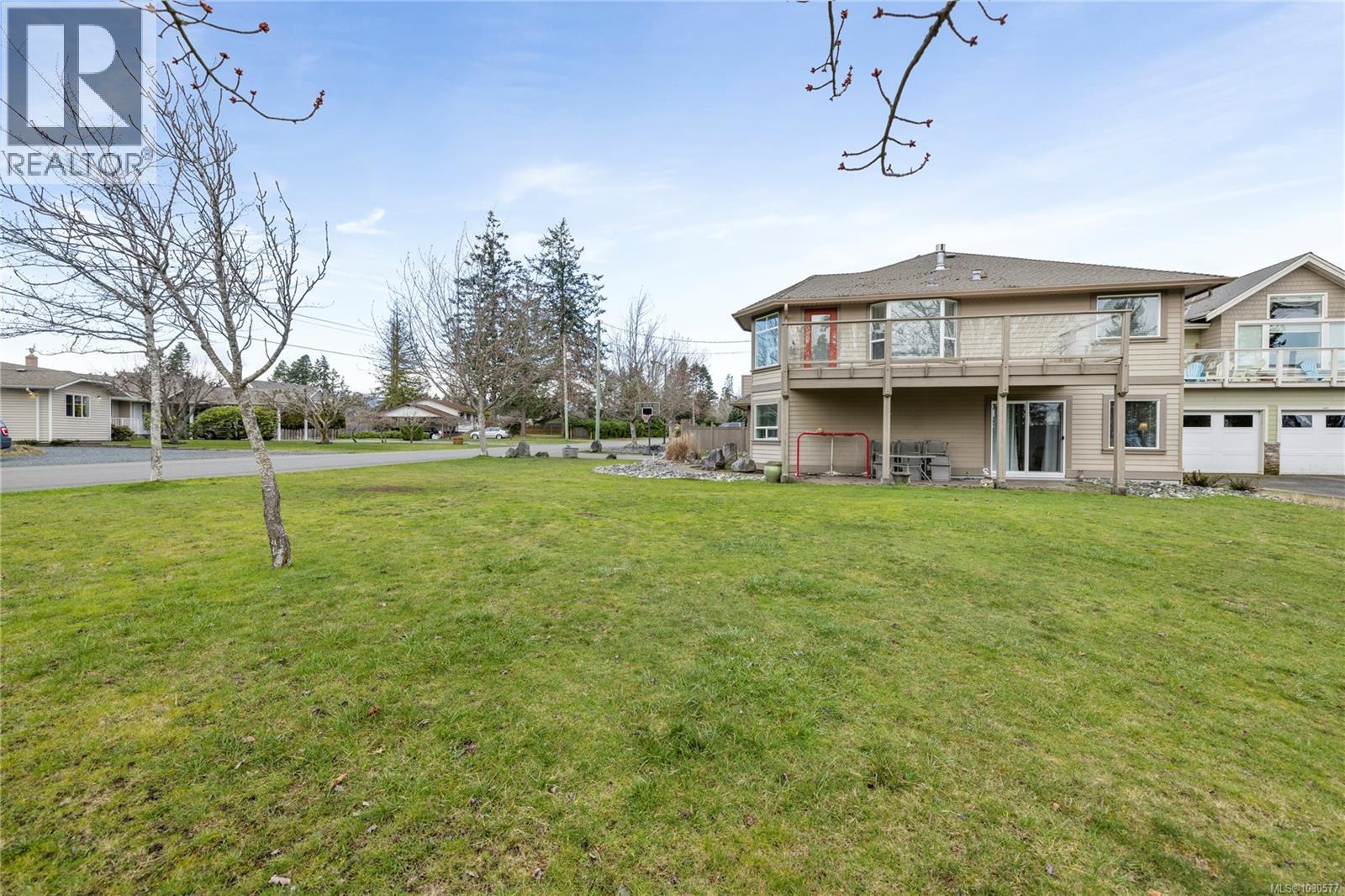 615 Chinook Ave - 34