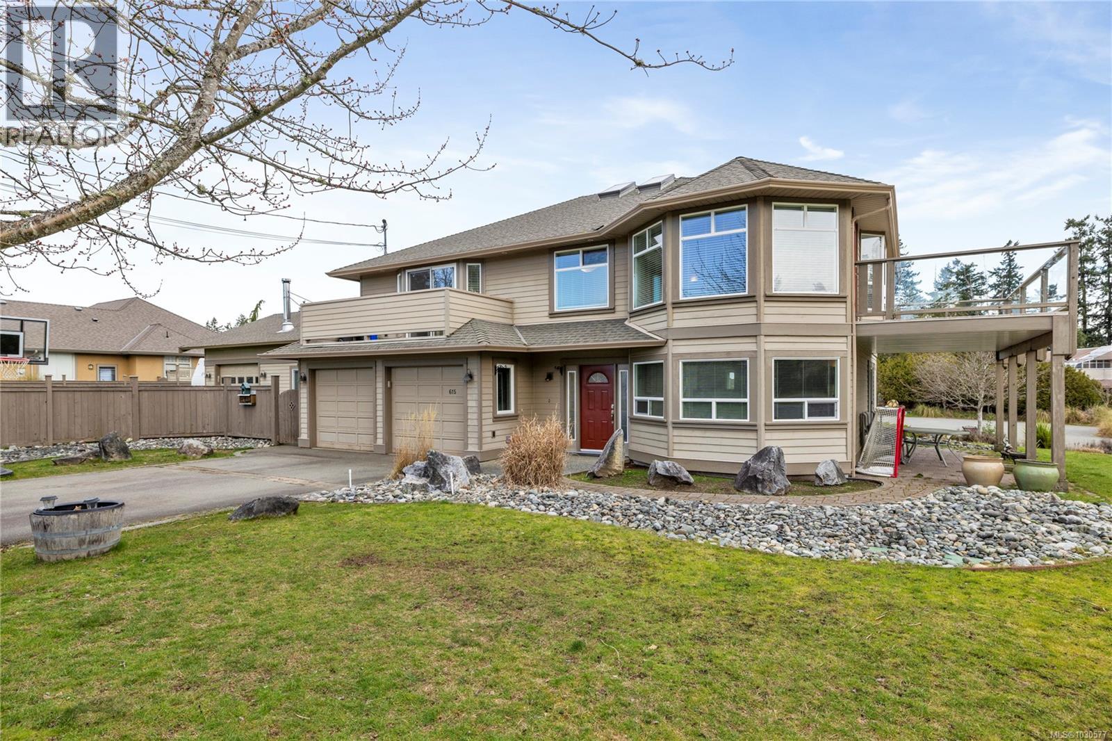 615 CHINOOK AVE - 36