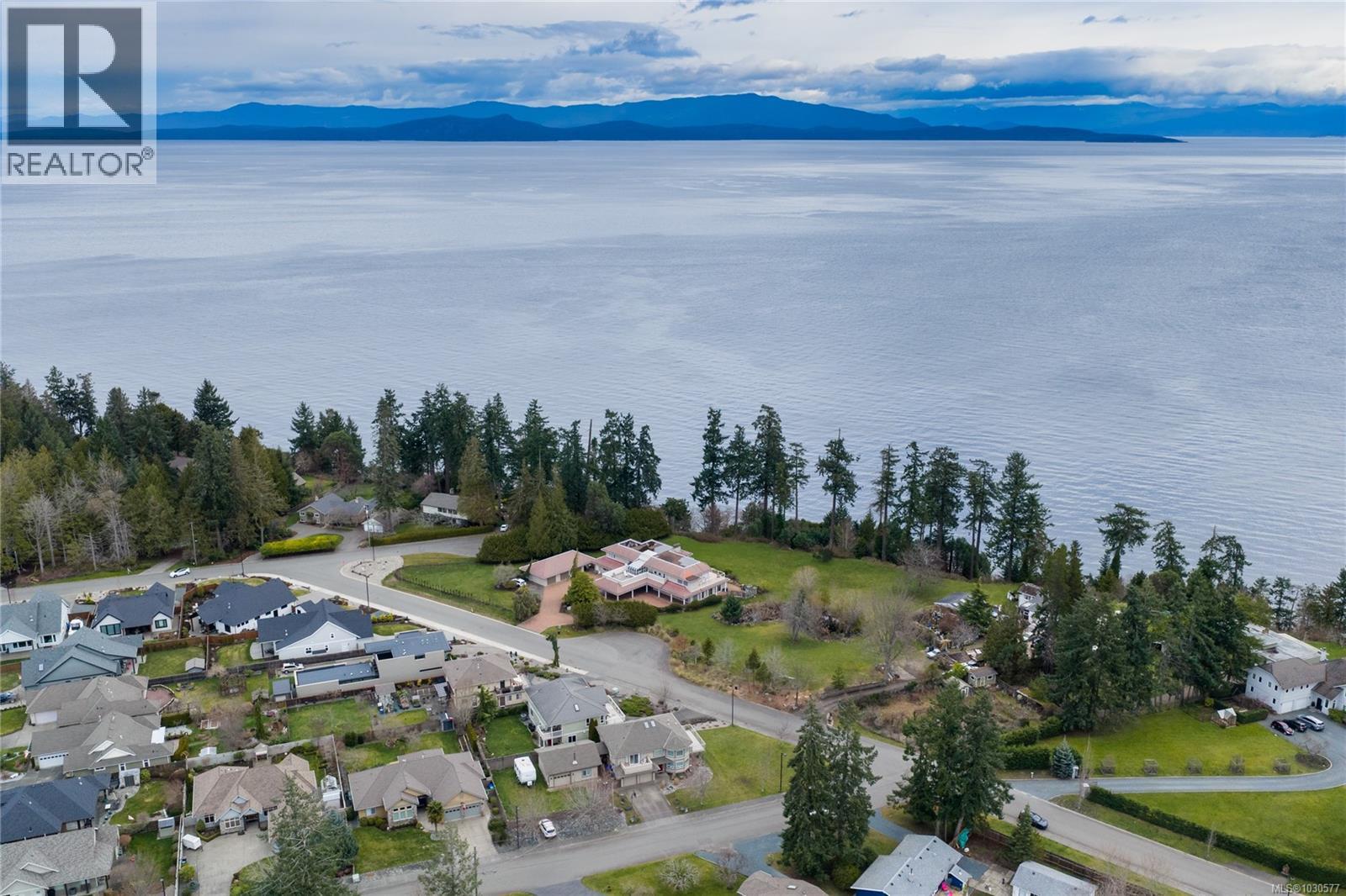 615 CHINOOK AVE - 63