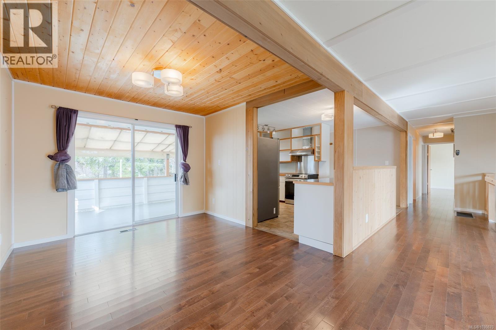 5438 Haslam Dr, Port Alberni