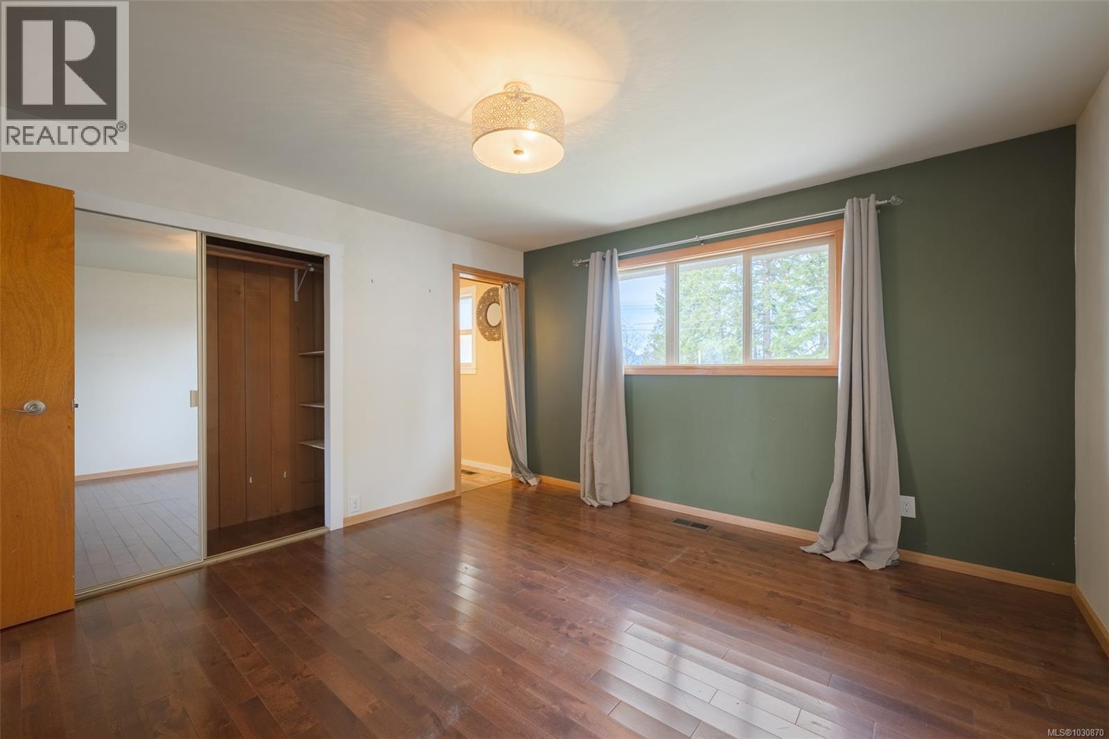 5438 Haslam Dr, Port Alberni