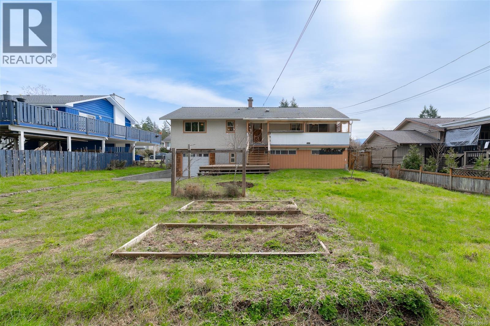 5438 Haslam Dr, Port Alberni