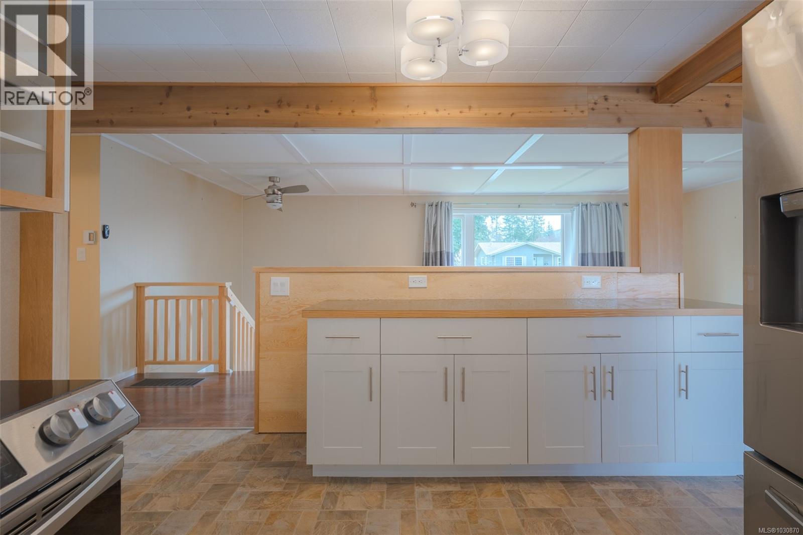 5438 Haslam Dr, Port Alberni