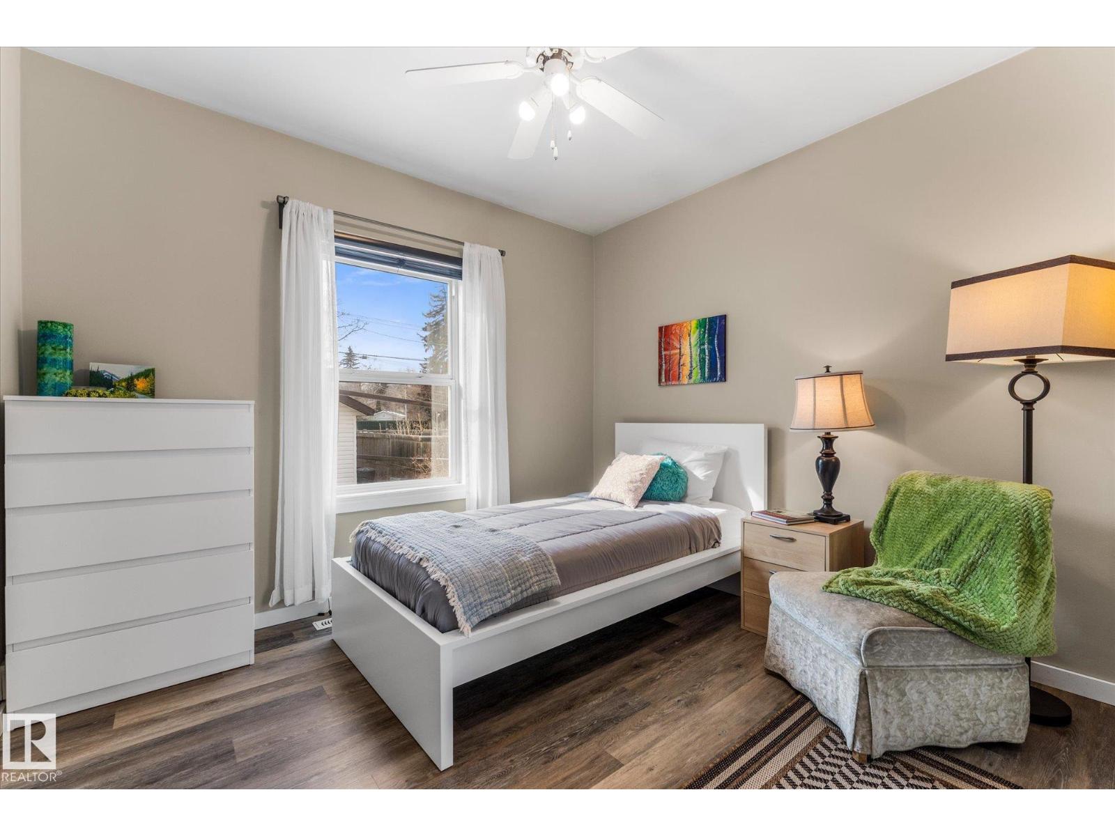 10920 132 ST NW, Edmonton