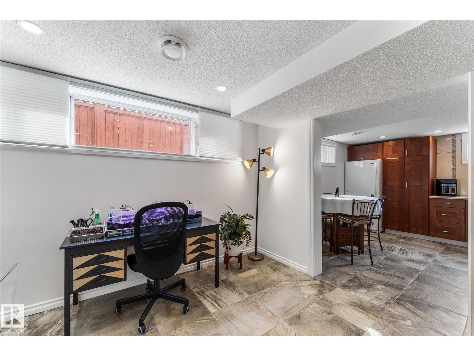 10920 132 ST NW, Edmonton