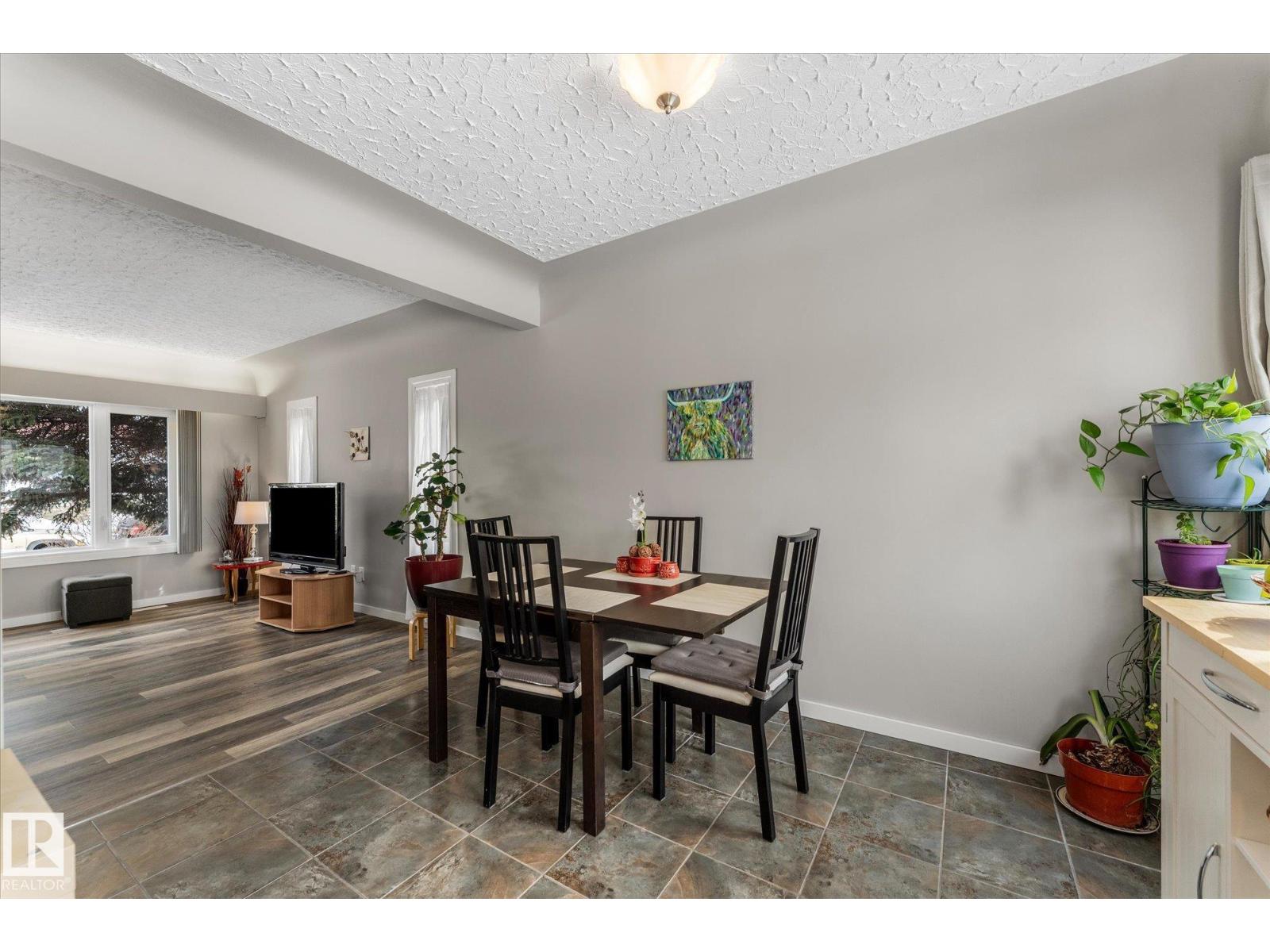 10920 132 ST NW, Edmonton