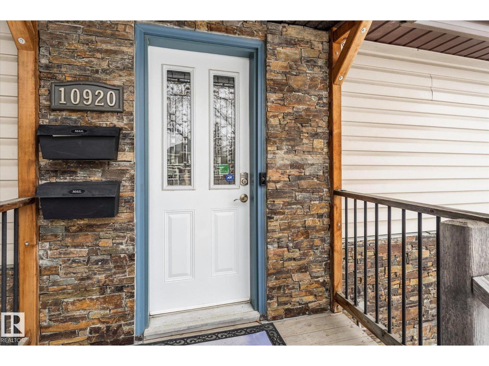 10920 132 ST NW, Edmonton