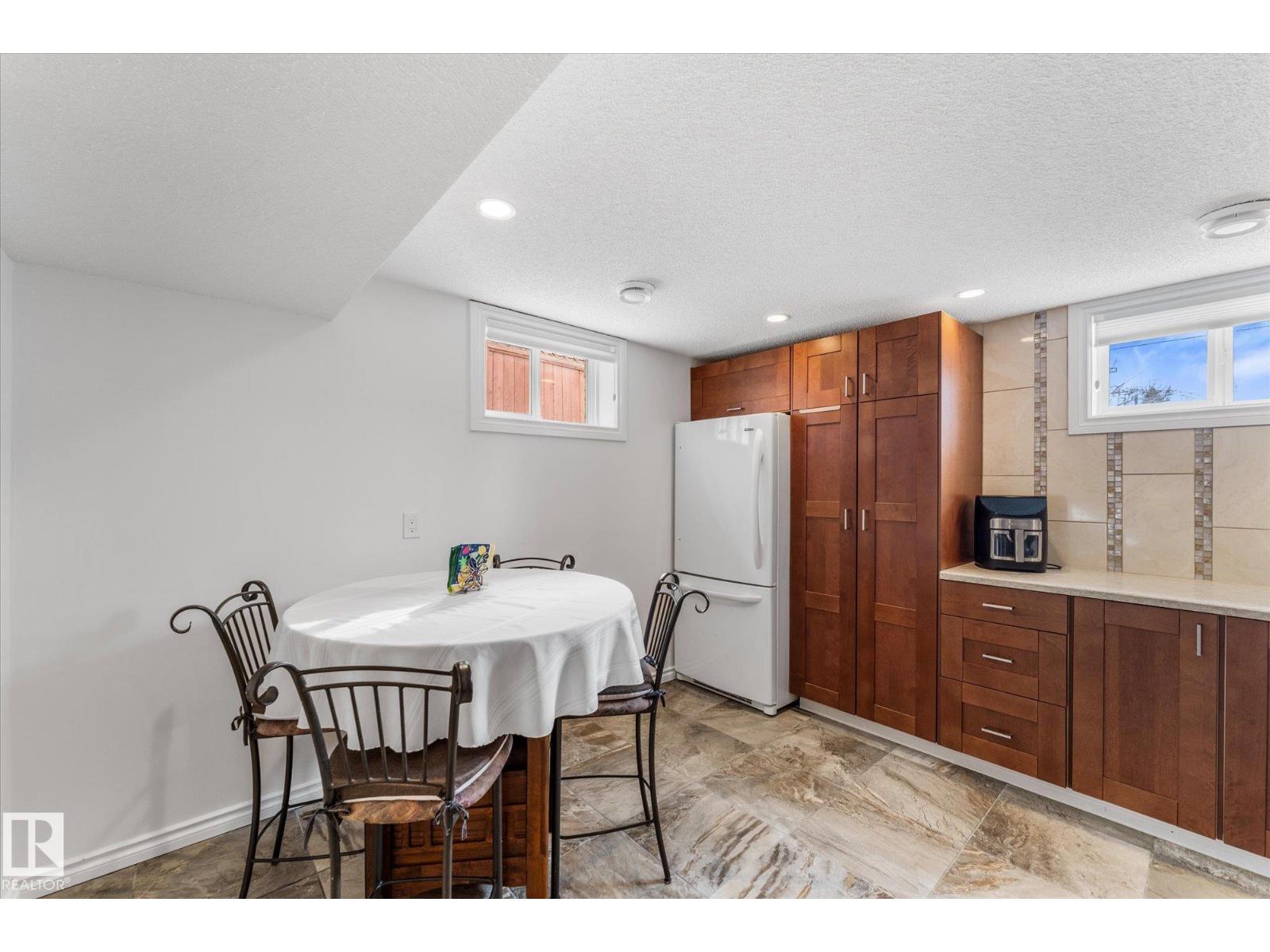 10920 132 ST NW, Edmonton