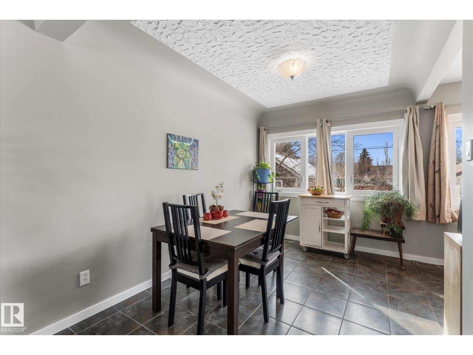 10920 132 ST NW, Edmonton